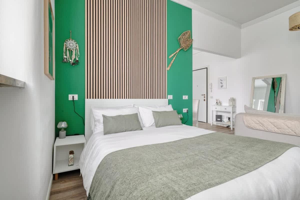 Oasis Suite - Subway 50 Meters Just 5 Minutes From Duomo Milano Eksteriør bilde
