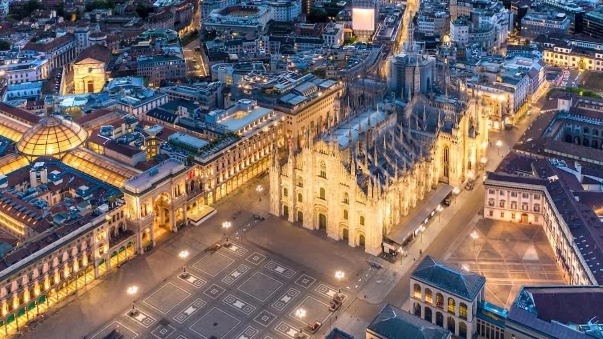Oasis Suite - Subway 50 Meters Just 5 Minutes From Duomo Milano Eksteriør bilde